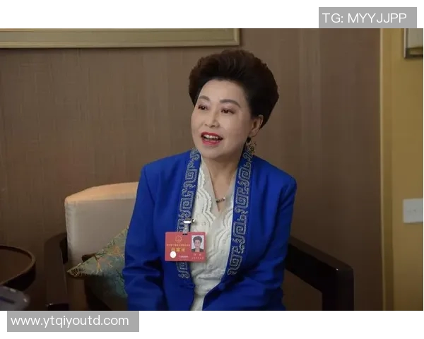 与杨丽对话探索她的攀岩生涯与心路历程 与杨丽对话探索她的攀岩生涯与心路历程