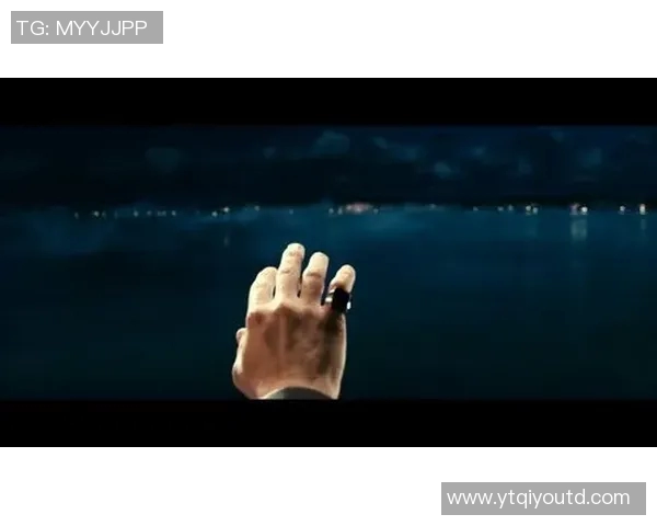 夏冰清与足球明星的浪漫邂逅与梦想追逐之旅